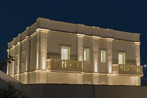 Acquaviva Suites
