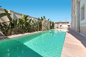 Acquaviva Suites