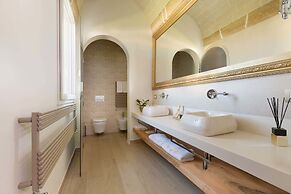 Acquaviva Suites