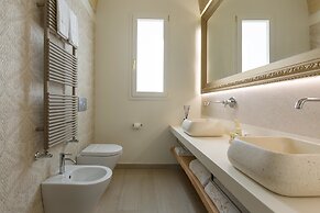 Acquaviva Suites