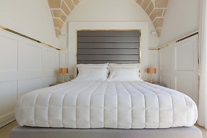 Acquaviva Suites