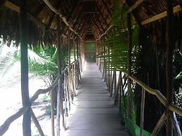 Johmer Expedition Tours & Lodge