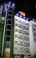 Kims Hotel Gumi