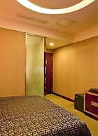 Tieliu Business Hotel