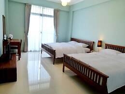 Down-Home Hotel