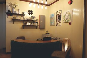 Mactan Cebu Waiting Lounge