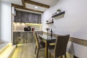 Reval Luxury Stone House Apartments