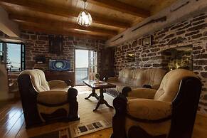 Old Stone House Villas