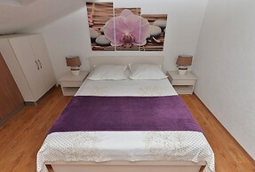 Ivana Apartments