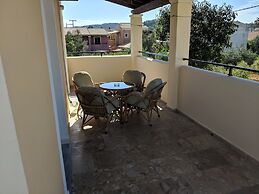Tondoris Apartments