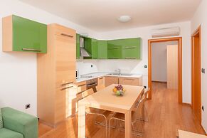 Villa Tucepi Apartments