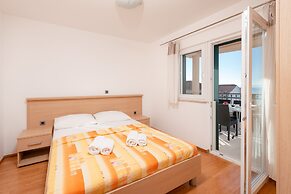 Villa Tucepi Apartments
