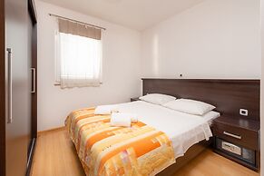 Villa Tucepi Apartments