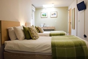 The Rose and Crown Hotel