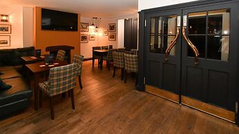 The Rose and Crown Hotel