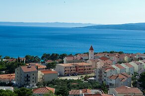 Apartments Leone