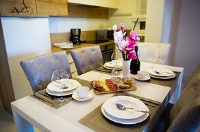 Apartments Leone