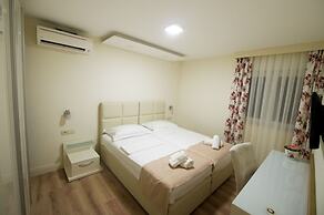 Apartments Leone