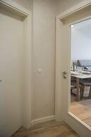 Apartments Leone