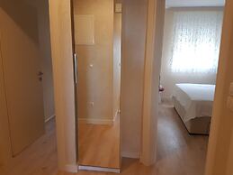 Apartments Leone