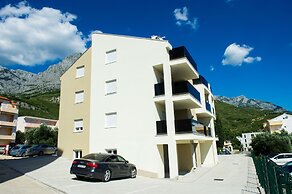 Apartments Leone