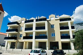 Apartments Leone