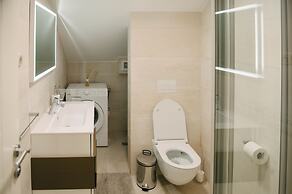 Apartments Leone
