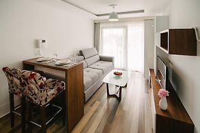 Apartments Leone