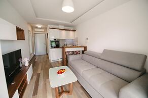 Apartments Leone