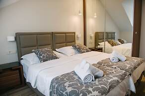 Apartments Leone