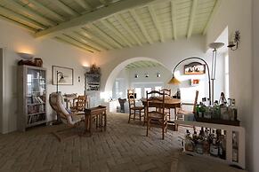 Villa Cycladic Breeze Tranquil & Private