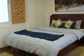 Tara Art House
