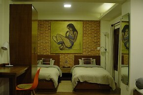 Tara Art House