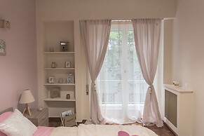 Athenian Gem in Kolonaki boho-chic apt