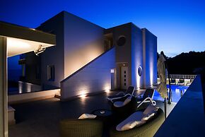 Lux Apartments