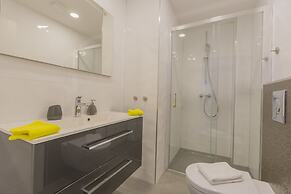 Lux Apartments