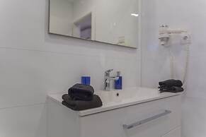 Lux Apartments