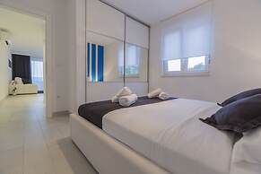 Lux Apartments