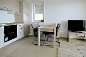 Lux Apartments