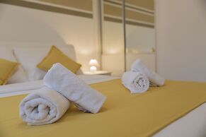 Lux Apartments