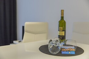 Lux Apartments