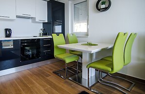 Lux Apartments