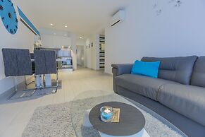 Lux Apartments