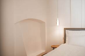 Kuntino Suites
