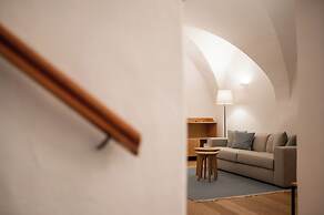 Kuntino Suites