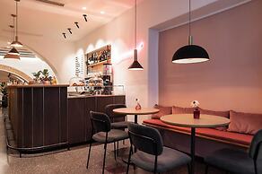 Kuntino Suites