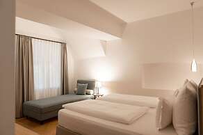 Kuntino Suites