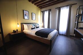 Antigua Trece Hotel Fusión & Spa