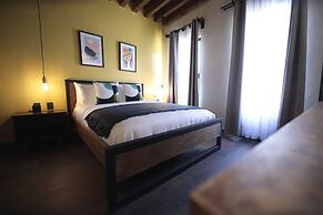 Antigua Trece Hotel Fusión & Spa