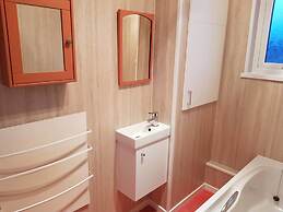 Apartment - Sleeps 4 - Pet Friendly - Balcony